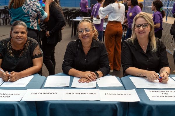 CETT/UFG entrega certificados do Qualifica Goiás em Cidade Ocidental