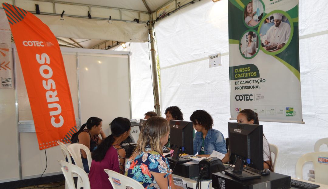 Feirão de Empregos do Cotec em Goiás entrega mais de 2.400 atendimentos para a população 