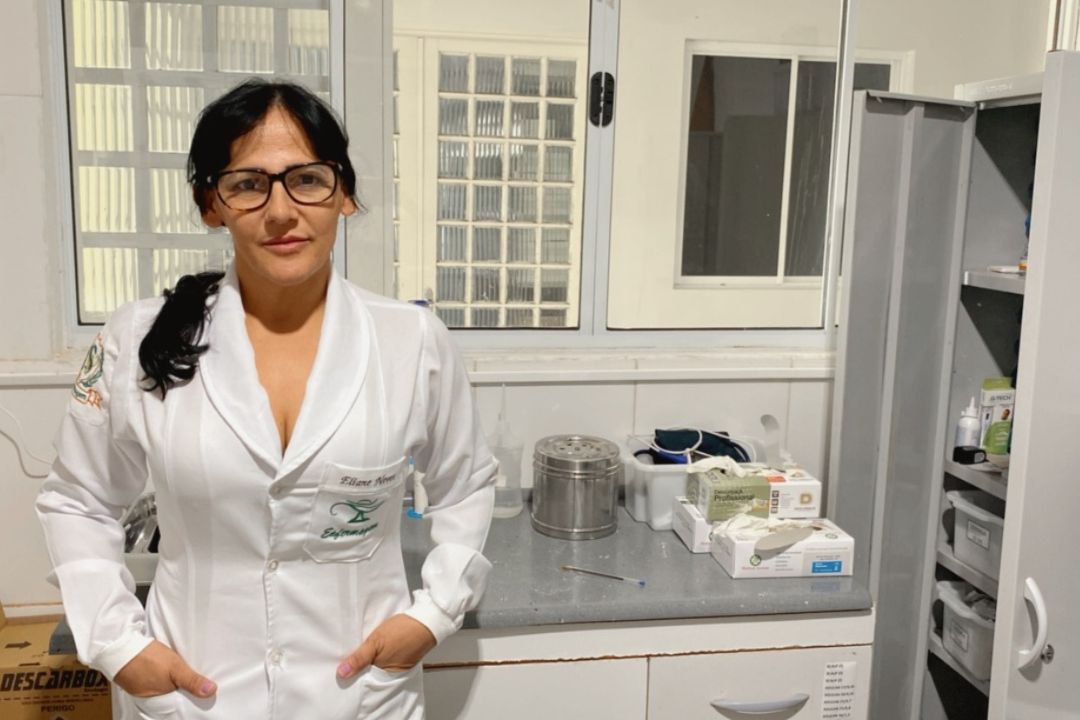 Com o curso técnico em Enfermagem no Cotec, Eliane Neves conquistou dois empregos