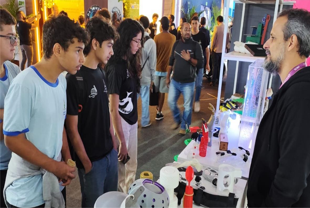 Lab. EITA leva experiência com tecnologias assistivas para eventos científicos e de gestão pública 