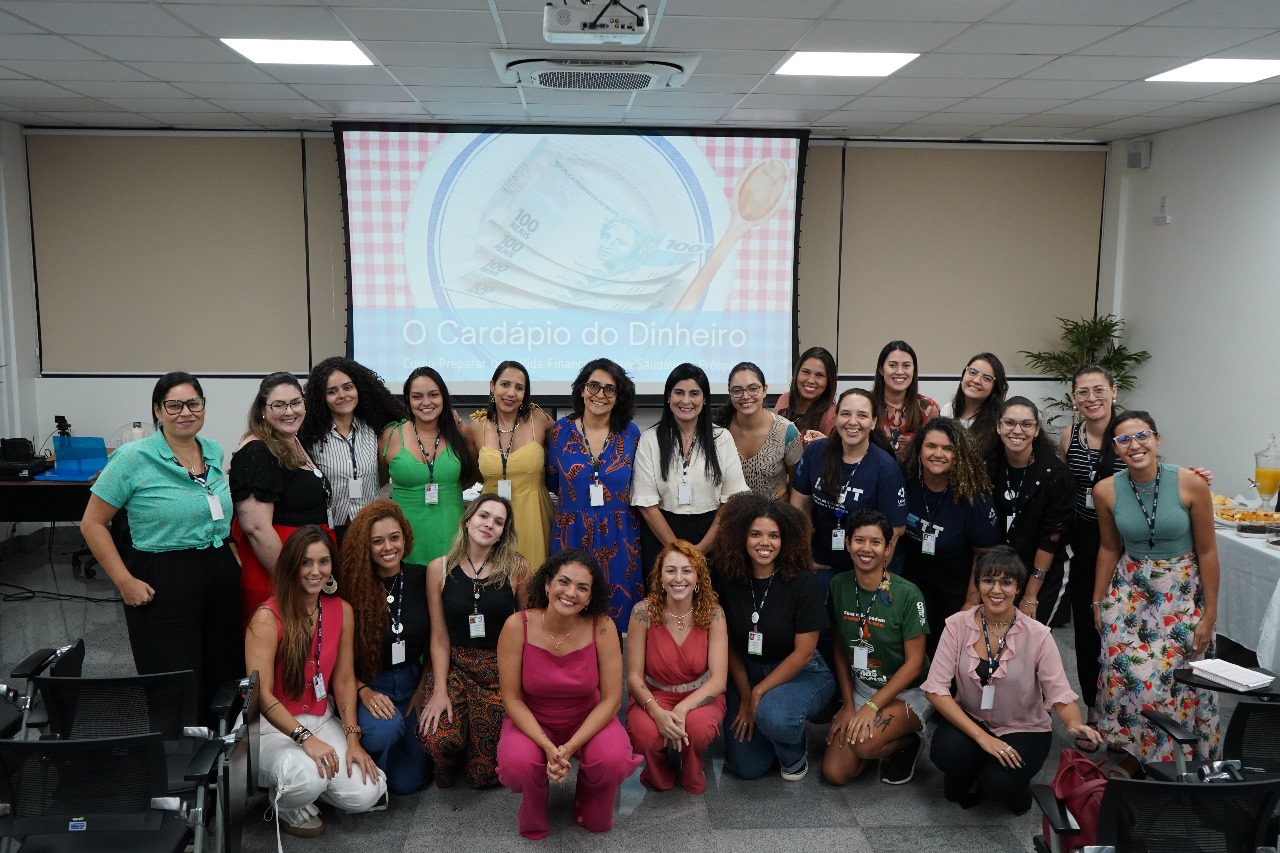 Jornada de Mentoria no CETT inspira mulheres a colocarem a vida financeira em dia