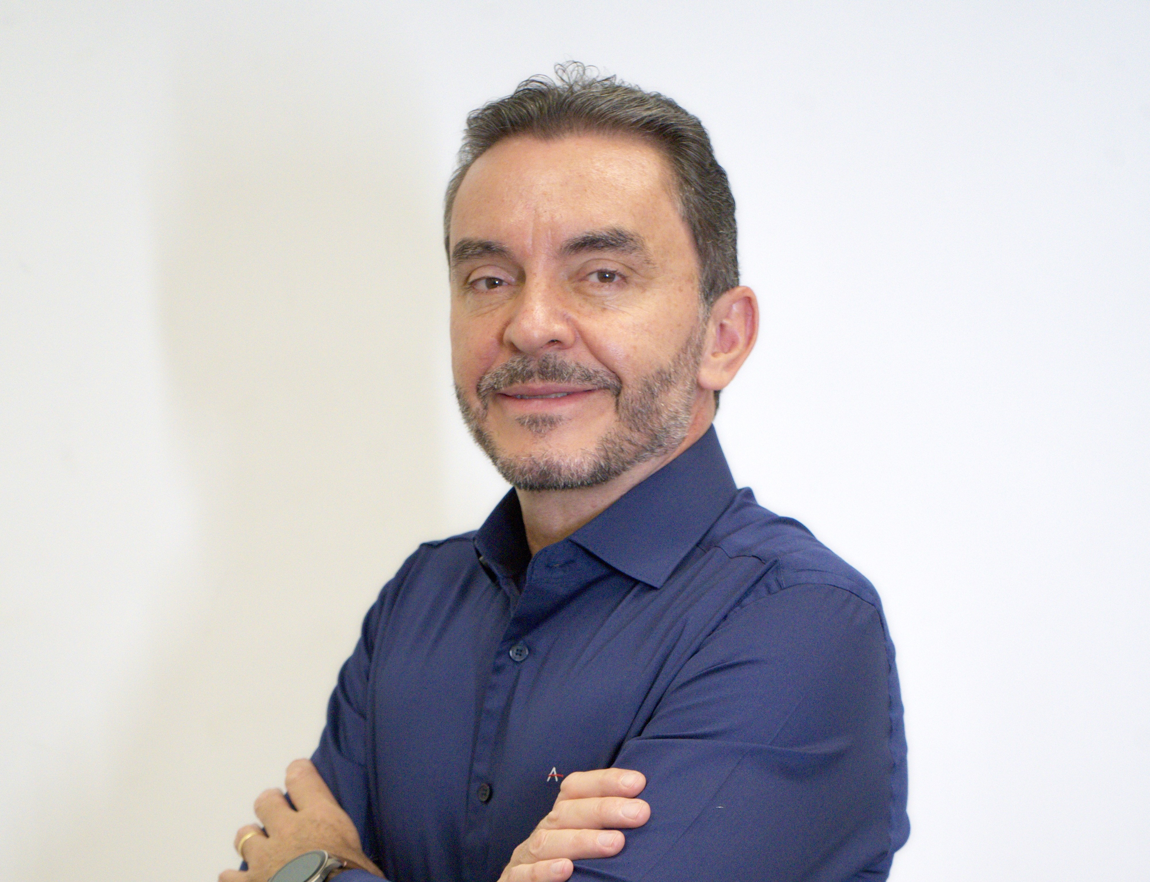 Dr. Moisés F. da Cunha